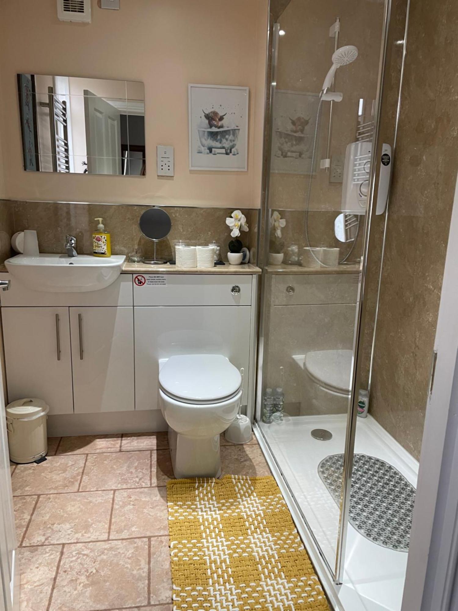 Charleston Apartment Self Catering 5 Min Drive From Town Centre อินเวอร์เนส ภายนอก รูปภาพ