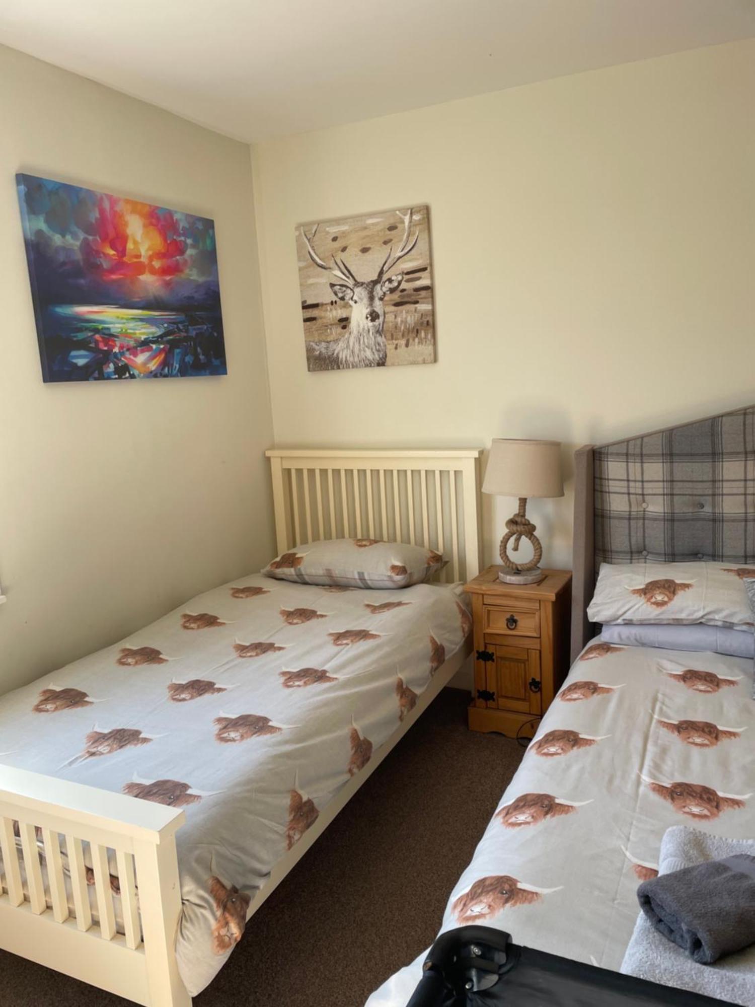 Charleston Apartment Self Catering 5 Min Drive From Town Centre อินเวอร์เนส ภายนอก รูปภาพ